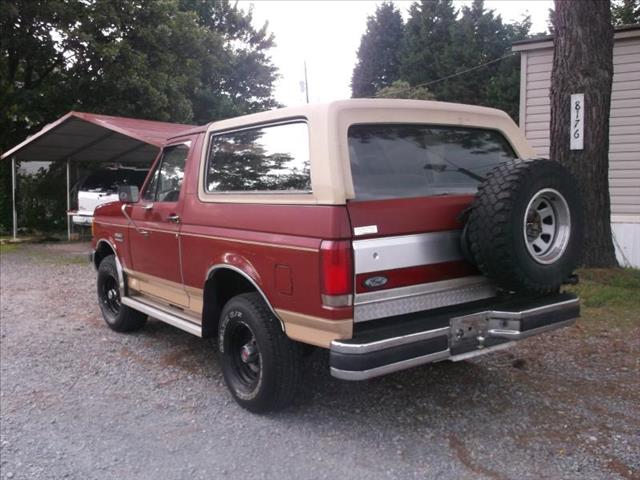 Ford Bronco 1987 photo 6