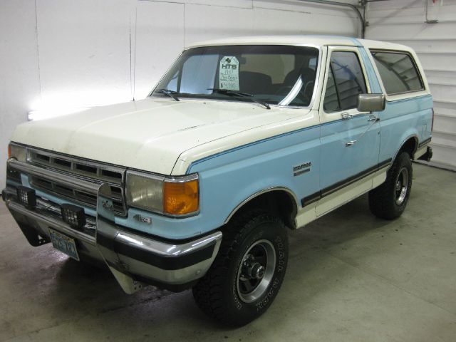 Ford Bronco 1987 photo 3