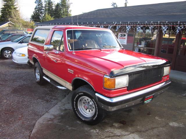 Ford Bronco ESi Sport Utility