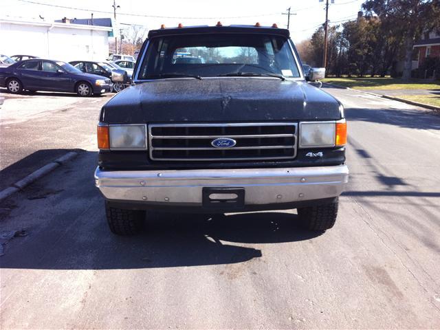 Ford Bronco 1990 photo 1