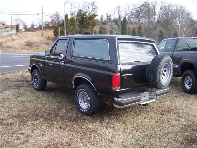 Ford Bronco 1990 photo 5