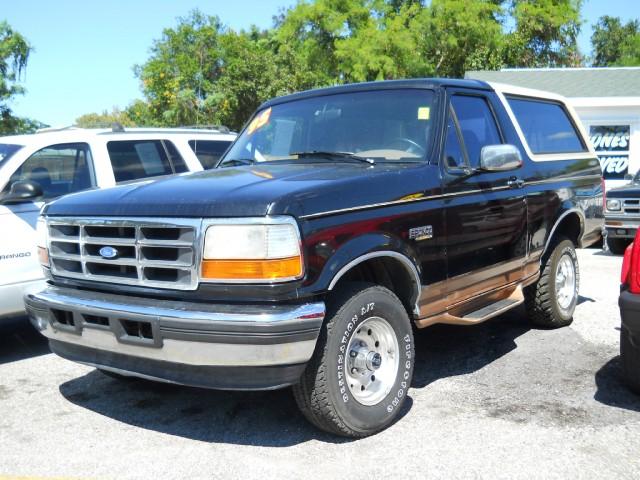 Ford Bronco V15 Sport Utility