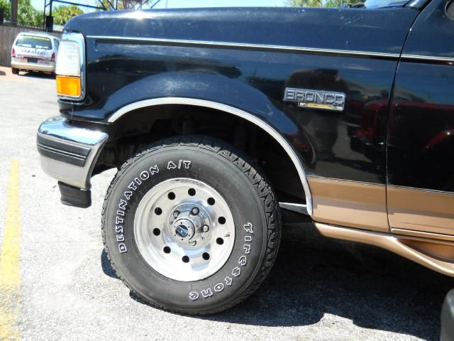 Ford Bronco 1995 photo 2