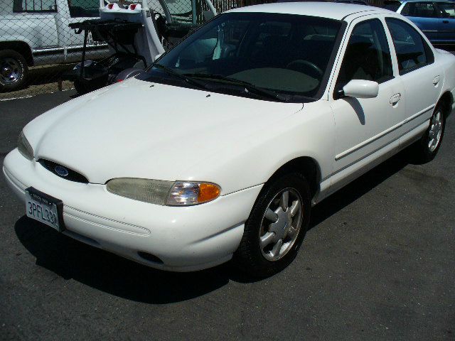 Ford Contour 1996 photo 15