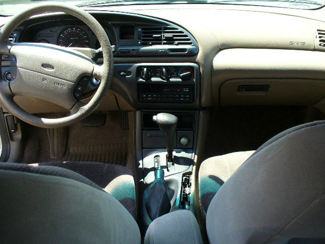 Ford Contour 1996 photo 8