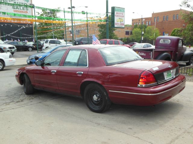 Ford Crown Victoria 1998 photo 6