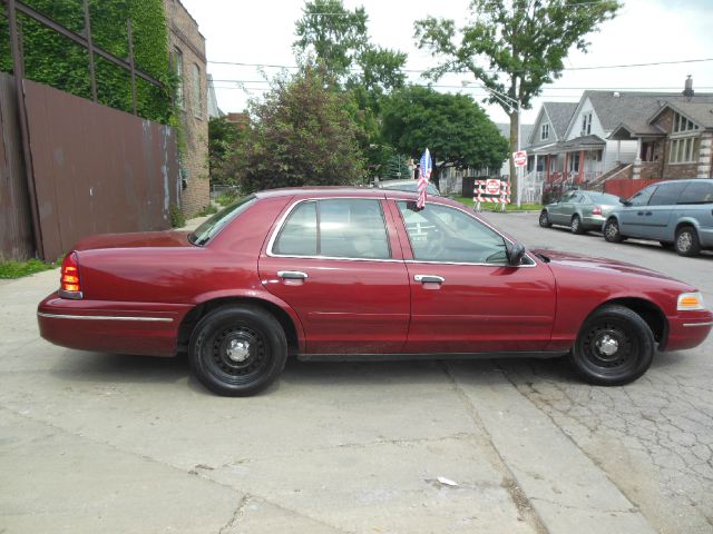Ford Crown Victoria 1998 photo 7