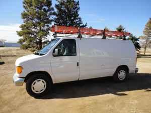 Ford E150 2005 photo 2