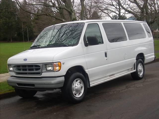 Ford E350 Wagon 2dr Cpe V6 Manual GT Unspecified