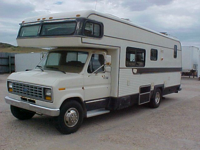 Ford Econoline 1985 photo 4