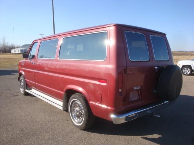 Ford Econoline 1986 photo 4