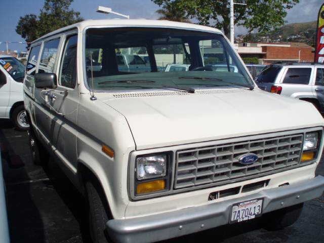 Ford Econoline 1987 photo 5