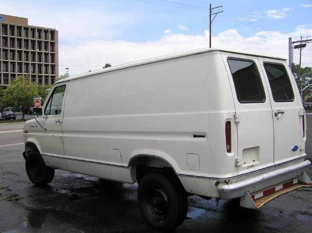 Ford Econoline 1989 photo 3