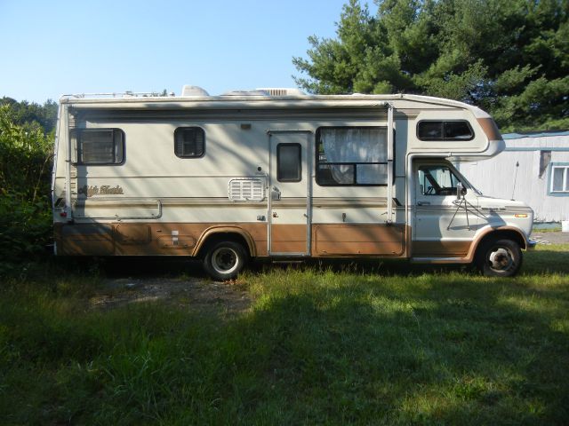 Ford Econoline 1989 photo 2