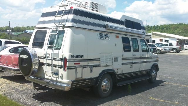 Ford Econoline 1990 photo 28