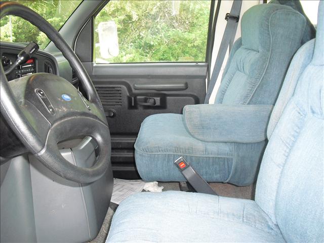 Ford Econoline 1992 photo 4