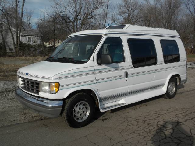 Ford Econoline EX W-leather Handicap-Accessible Vehicle