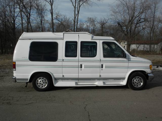 Ford Econoline 1992 photo 2