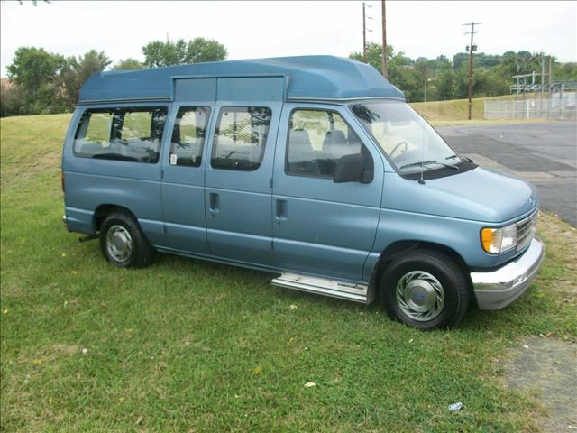 Ford Econoline 1992 photo 1