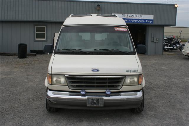 Ford Econoline 1993 photo 1