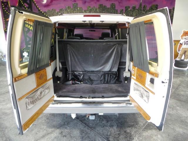 Ford Econoline 1994 photo 4