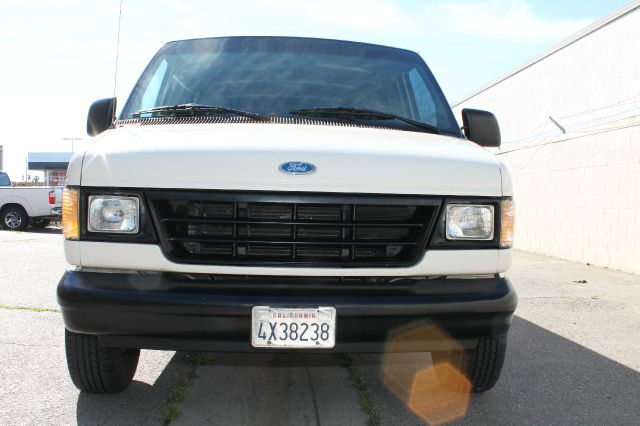 Ford Econoline 1994 photo 3