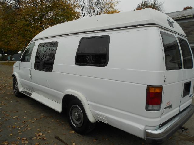 Ford Econoline 1994 photo 1