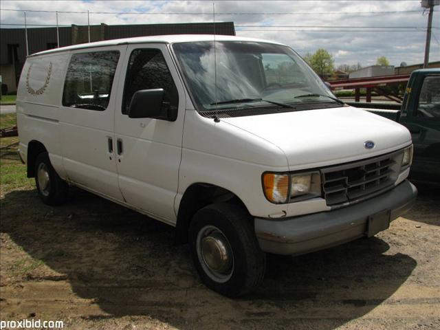 Ford Econoline 1995 photo 1