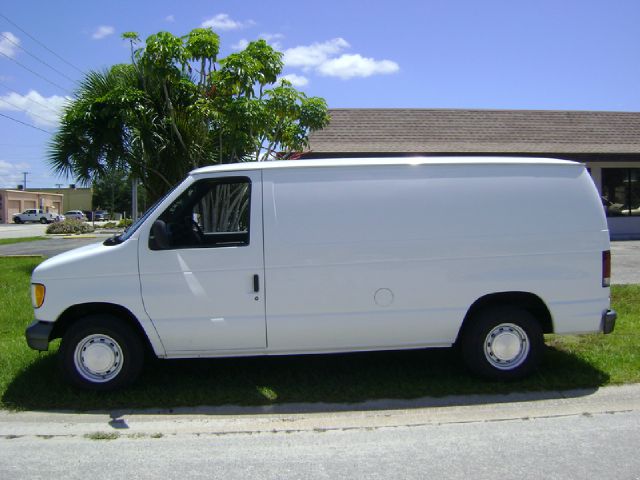 Ford Econoline 1996 photo 3