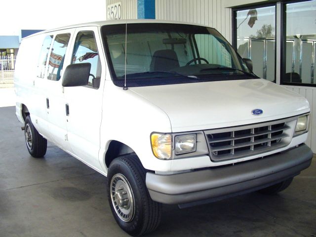 Ford Econoline 1996 photo 3