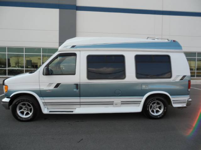 Ford Econoline 1996 photo 2