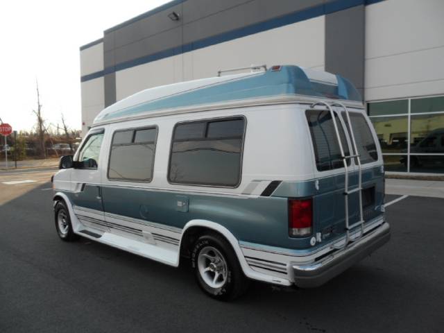 Ford Econoline 1996 photo 3