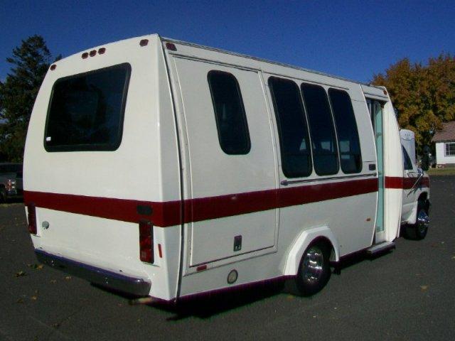 Ford Econoline 1996 photo 1