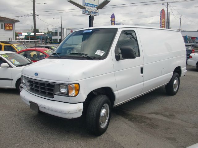 Ford Econoline 1996 photo 1