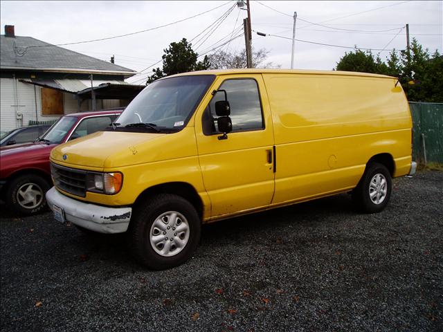 Ford Econoline 1996 photo 1