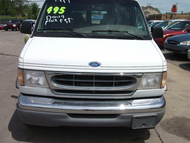 Ford Econoline 1997 photo 3