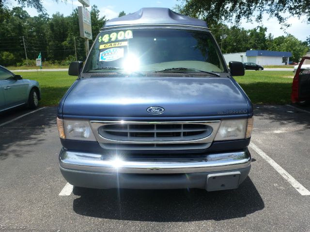 Ford Econoline 1998 photo 3