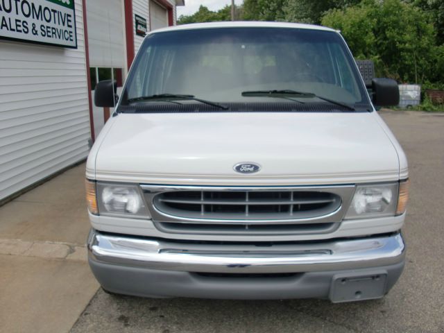 Ford Econoline 1999 photo 5