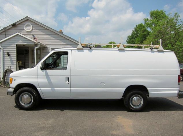 Ford Econoline 1999 photo 3