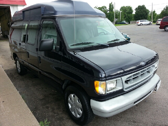 Ford Econoline 1999 photo 3