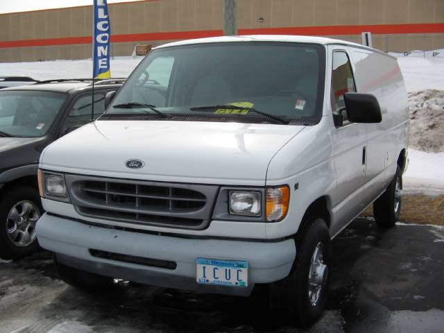 Ford Econoline Base Passenger Van