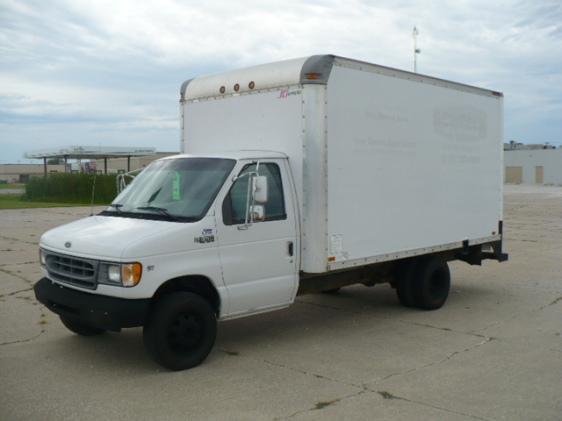 Ford Econoline Base Passenger Van