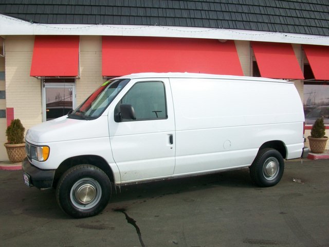 Ford Econoline SLE 3rd Row Onstar4x4 Other