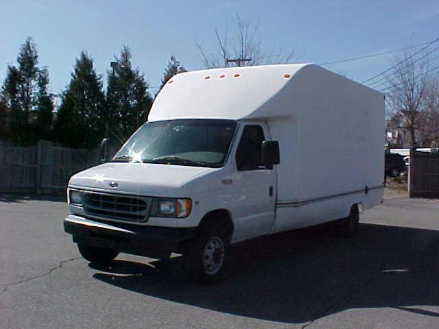 Ford Econoline Unknown Passenger Van