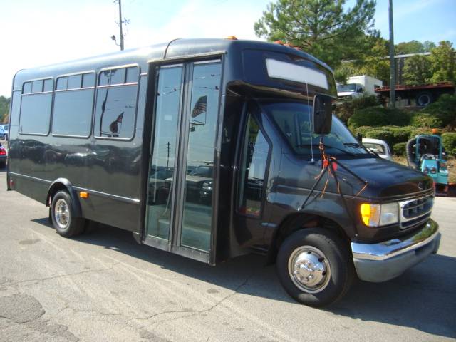 Ford Econoline Unknown Passenger Van