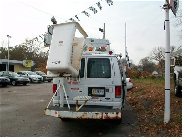 Ford Econoline 2002 photo 5