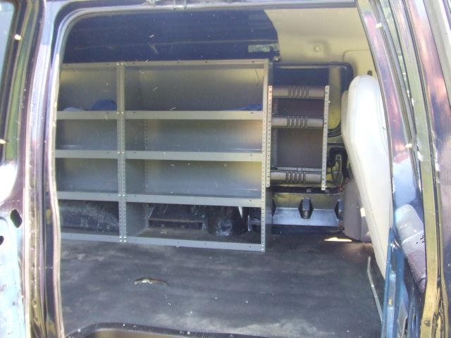 Ford Econoline 2003 photo 6