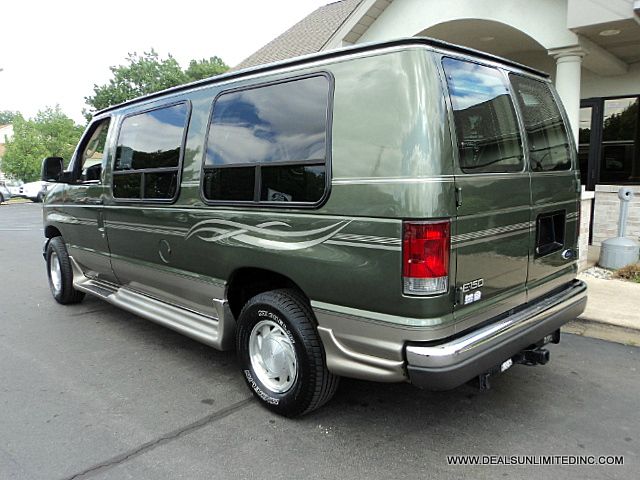 Ford Econoline 2003 photo 7