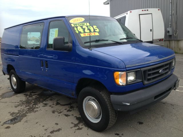 Ford Econoline 2003 photo 4