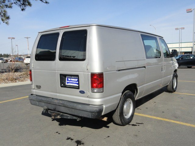 Ford Econoline 2003 photo 3